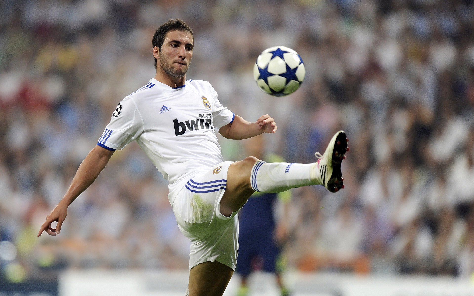 东决关键战之夜,阿克发挥堪称完美,一场定义职业生涯的表演